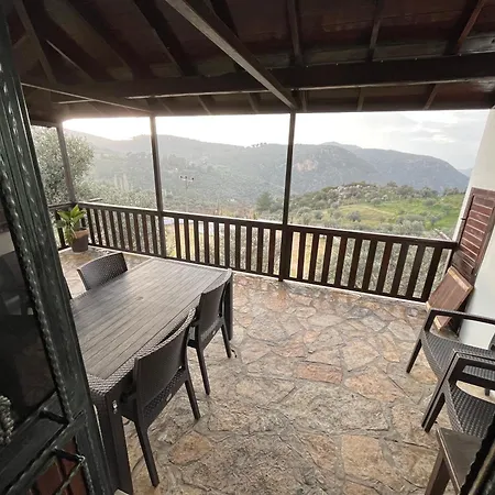 Sirince Citak Konaklari - Oezel Girisli Bed & Breakfast *