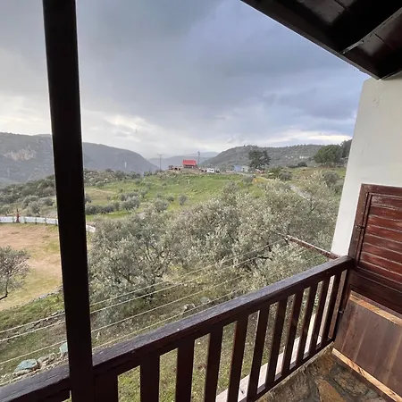 Bed & Breakfast Sirince Citak Konaklari - Oezel Girisli
