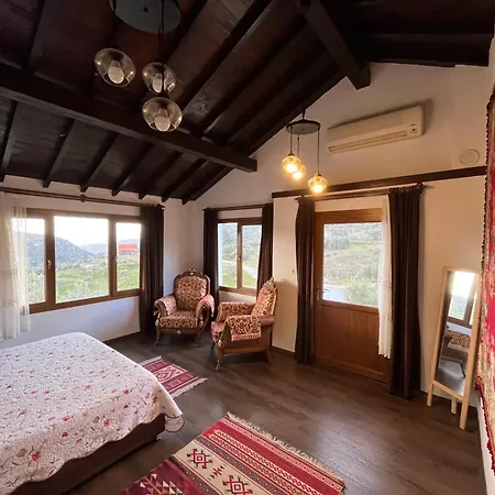 Sirince Citak Konaklari - Oezel Girisli Selçuk